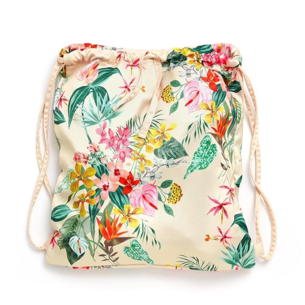 ban.do GOT YOUR BACK DRAWSTRING BACKPACK